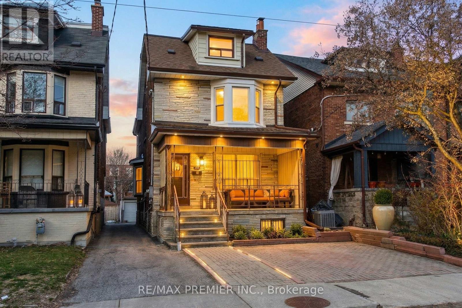 172 LAUDER AVENUE, Toronto, Ontario