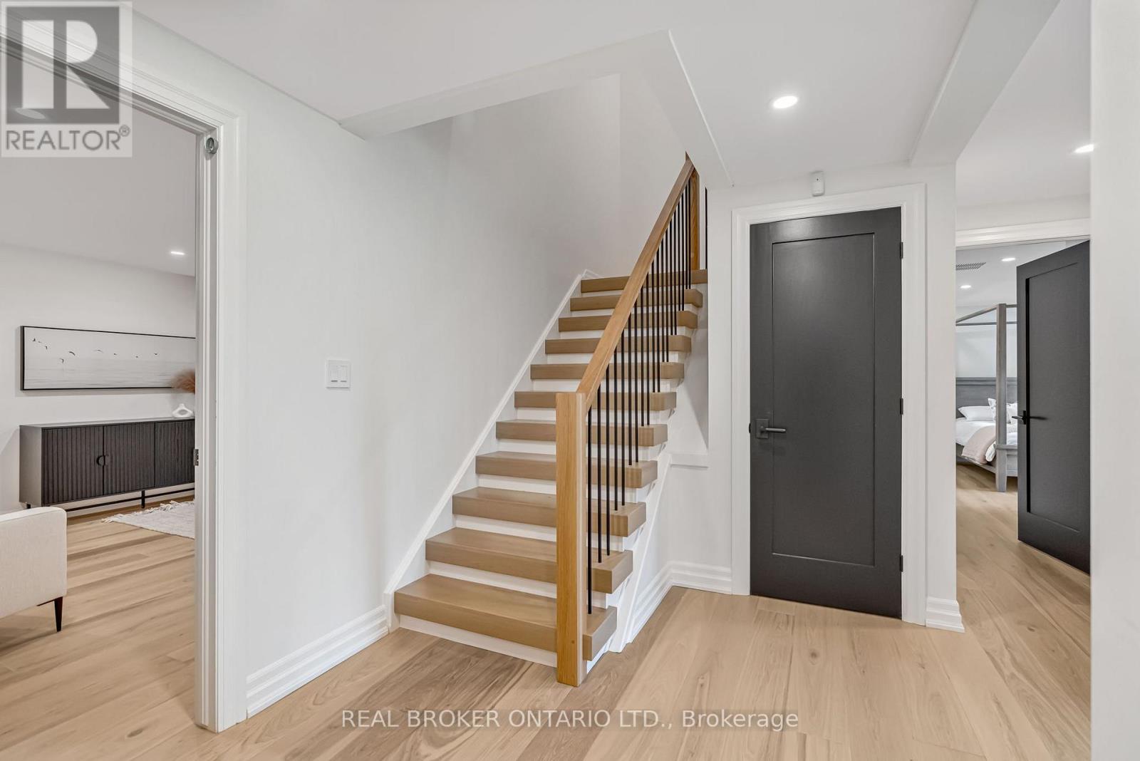 18 Fox Run Drive, Puslinch, Ontario  N0B 2J0 - Photo 27 - X12981900