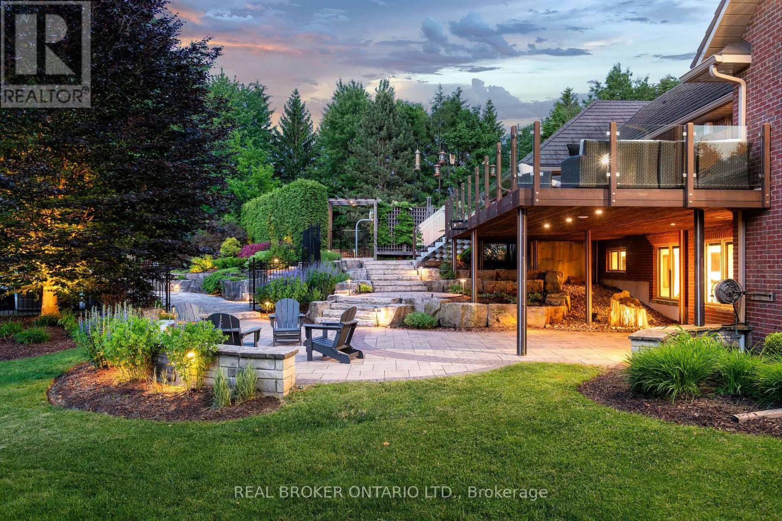 18 Fox Run Drive, Puslinch, Ontario  N0B 2J0 - Photo 44 - X12981900