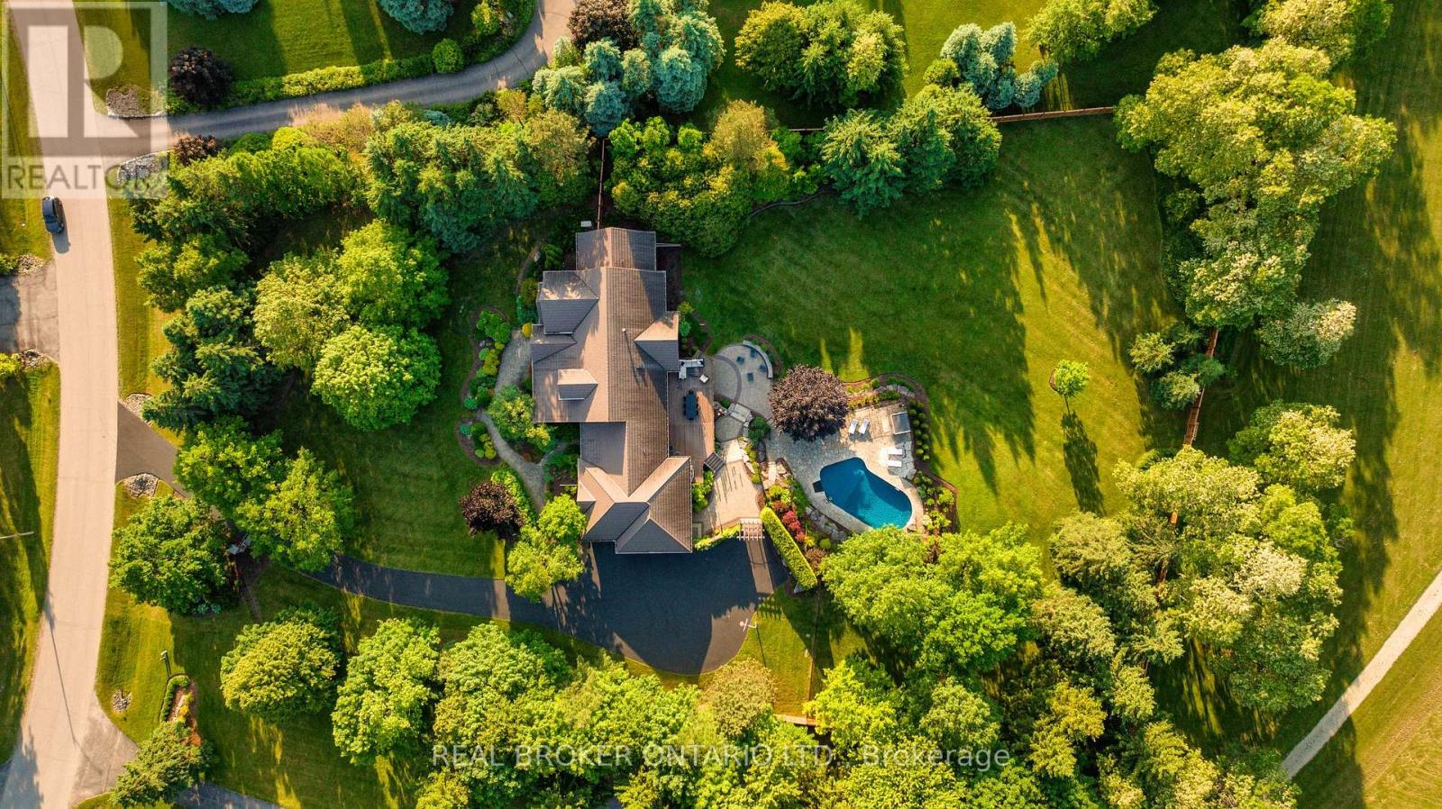 18 Fox Run Drive, Puslinch, Ontario  N0B 2J0 - Photo 45 - X12981900