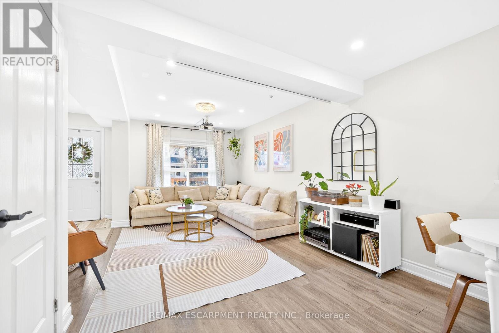 133 AVONDALE STREET, Hamilton, Ontario