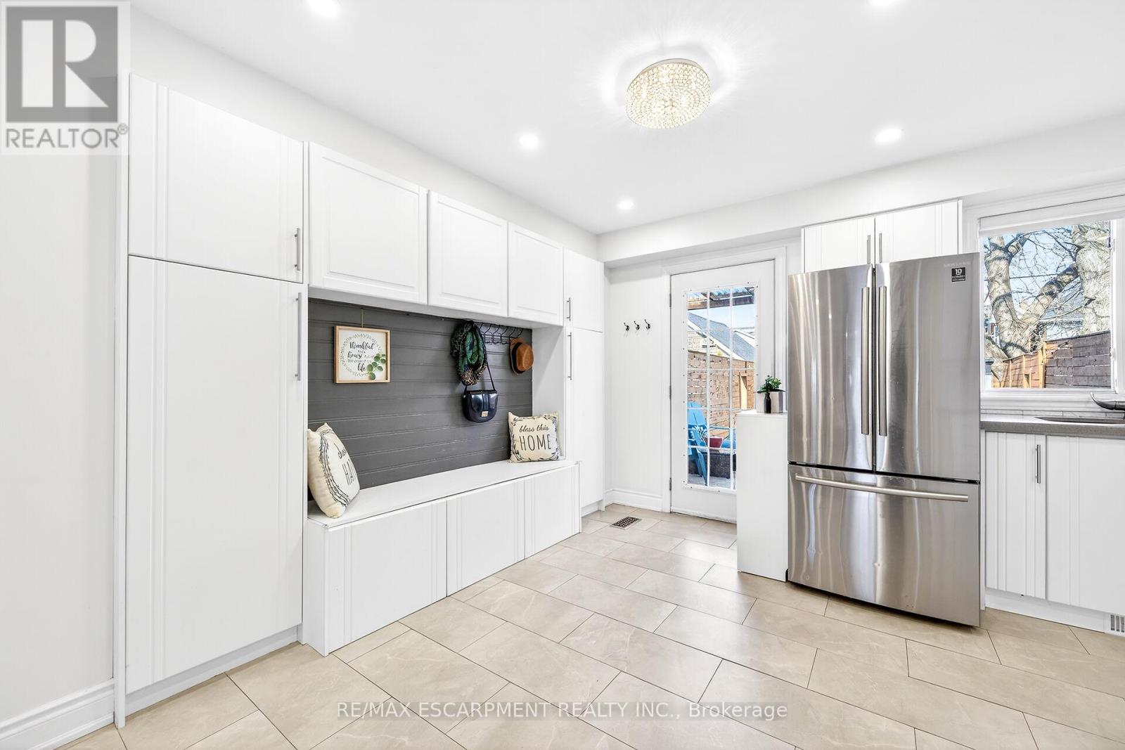 133 Avondale Street, Hamilton, Ontario  L8L 7B9 - Photo 11 - X12981934