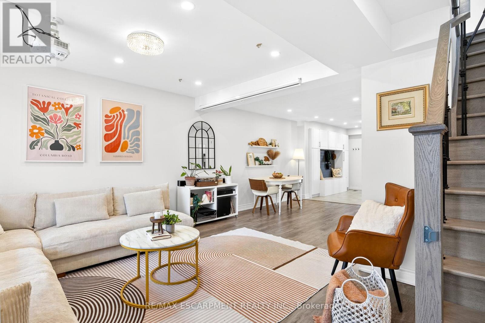 133 Avondale Street, Hamilton, Ontario  L8L 7B9 - Photo 4 - X12981934