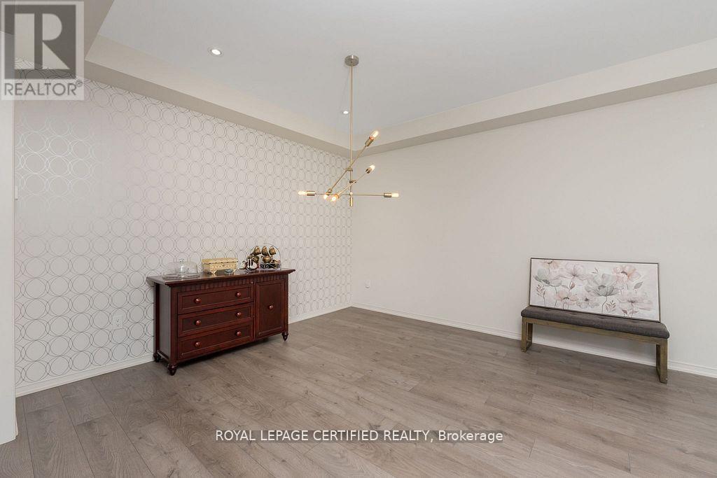 2 - 25 Elliot Street E, Centre Wellington, Ontario  N1M 0H6 - Photo 7 - X12982038