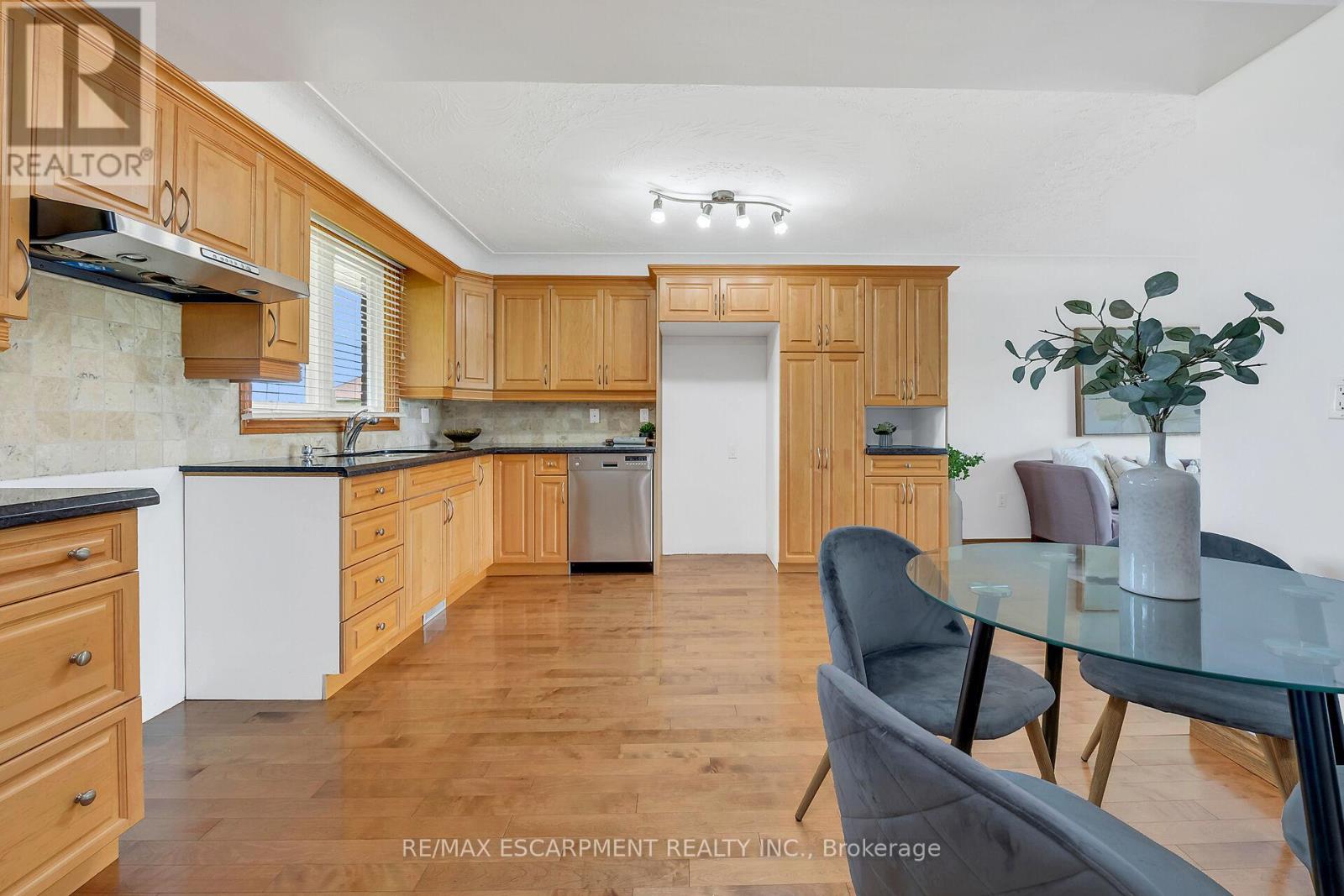 617 Eighth Road E, Hamilton, Ontario  L8J 2X4 - Photo 10 - X12982058