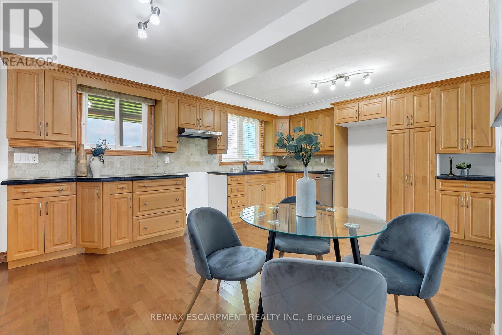 617 Eighth Road E, Hamilton, Ontario  L8J 2X4 - Photo 11 - X12982058