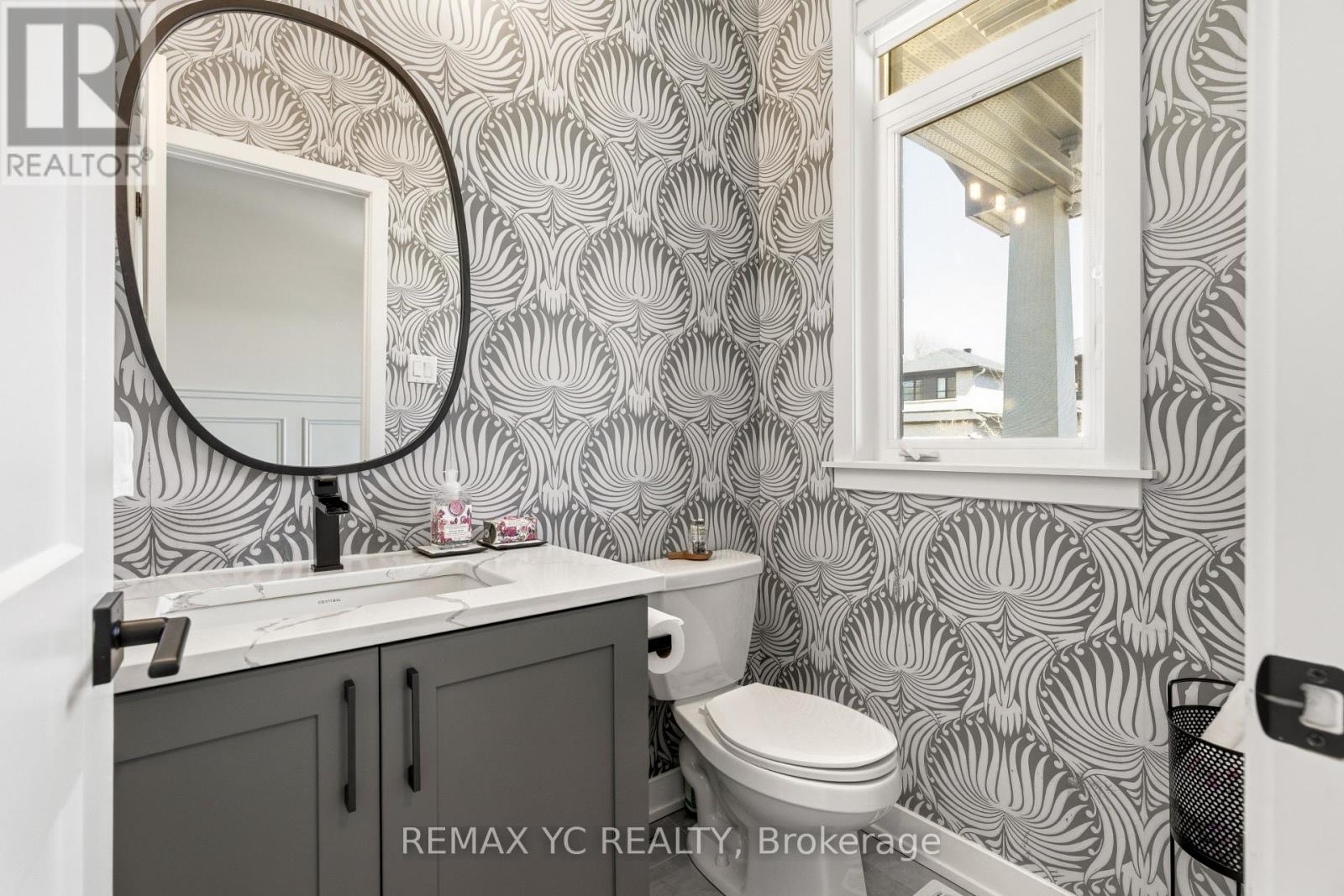 54 Angel Heights, Ottawa, Ontario  K2S 2N4 - Photo 22 - X12982084