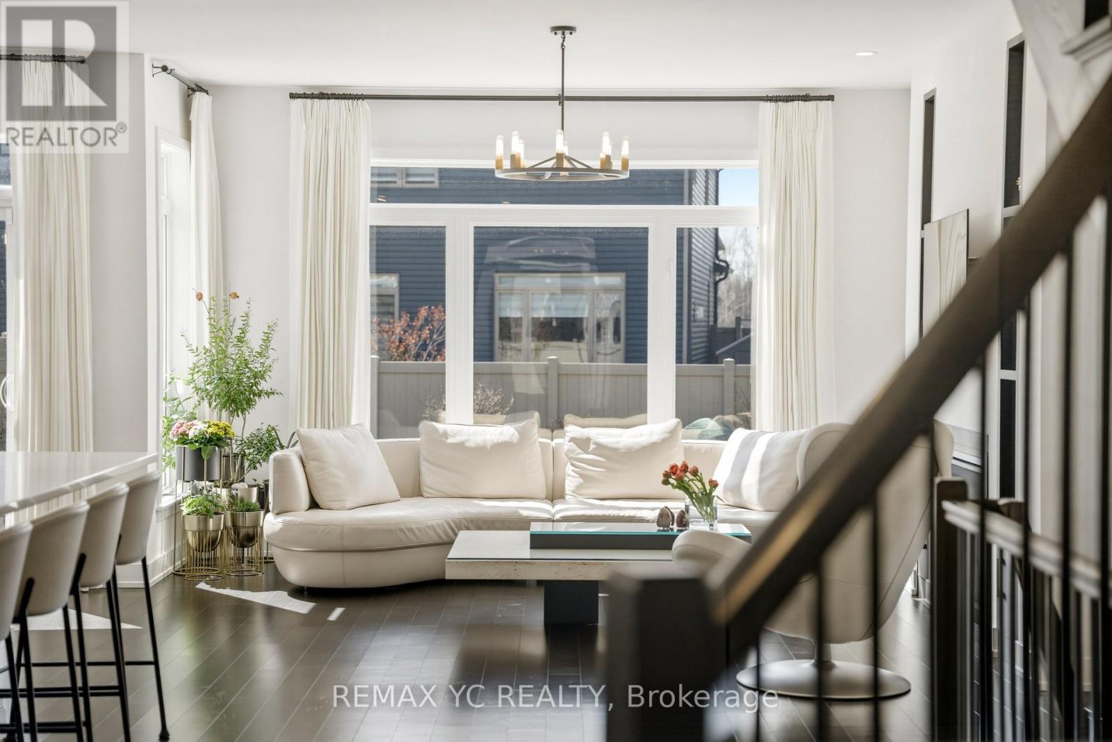 54 Angel Heights, Ottawa, Ontario  K2S 2N4 - Photo 24 - X12982084