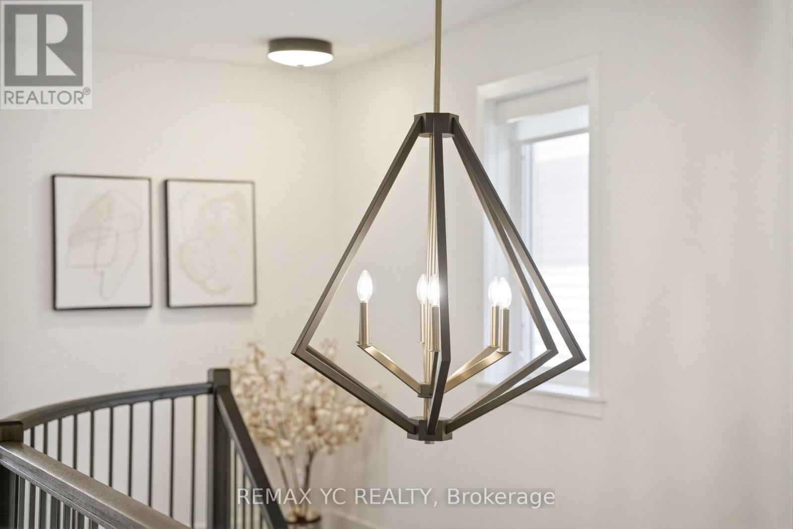 54 Angel Heights, Ottawa, Ontario  K2S 2N4 - Photo 28 - X12982084