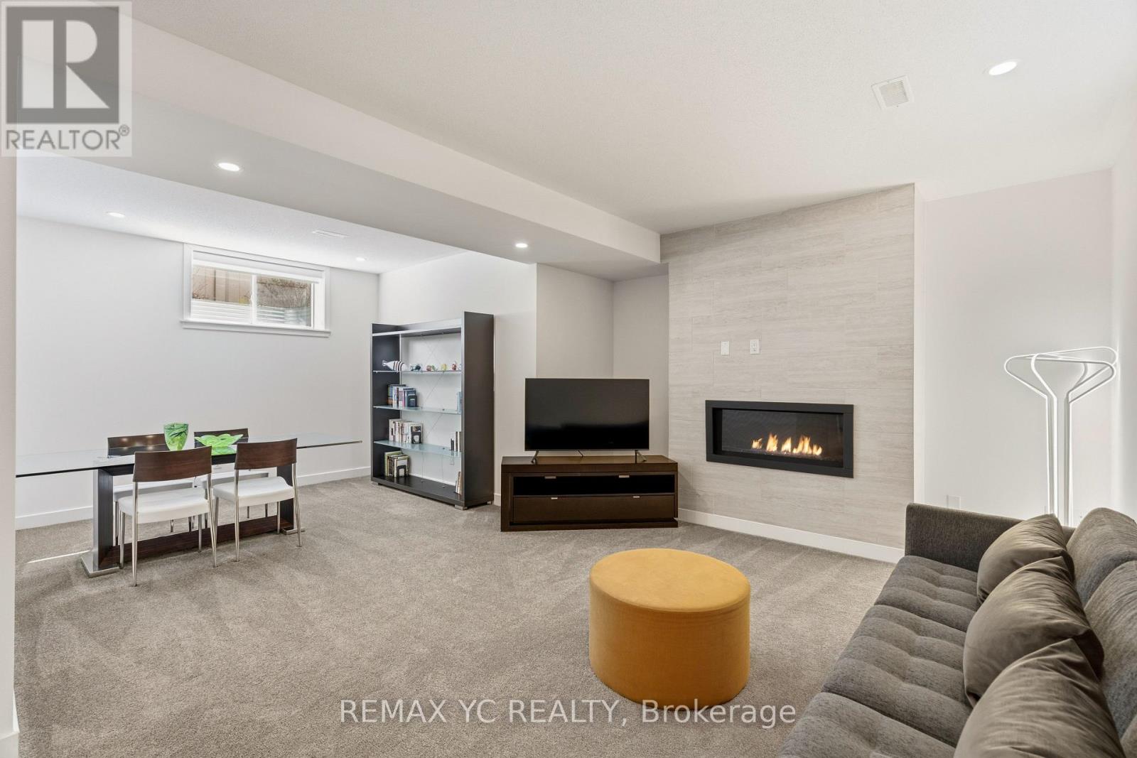 54 Angel Heights, Ottawa, Ontario  K2S 2N4 - Photo 42 - X12982084