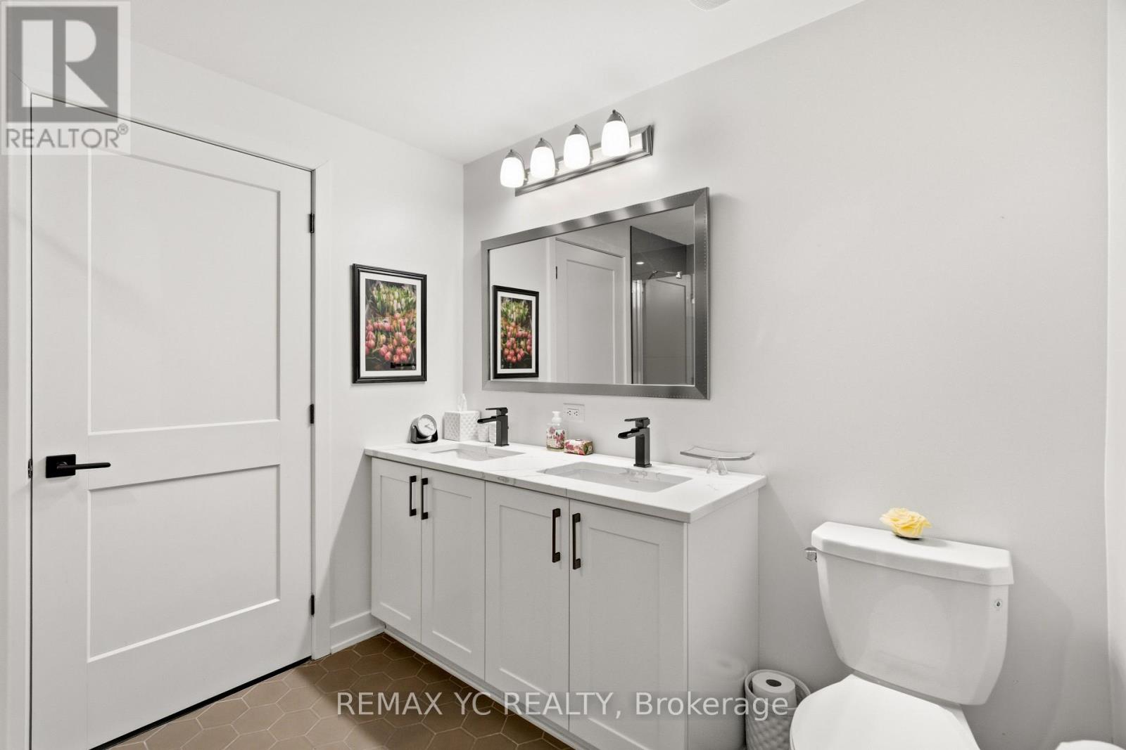 54 Angel Heights, Ottawa, Ontario  K2S 2N4 - Photo 44 - X12982084