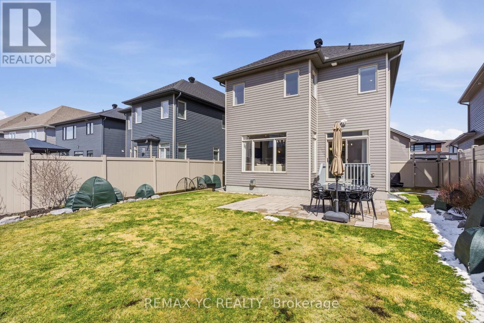 54 Angel Heights, Ottawa, Ontario  K2S 2N4 - Photo 47 - X12982084