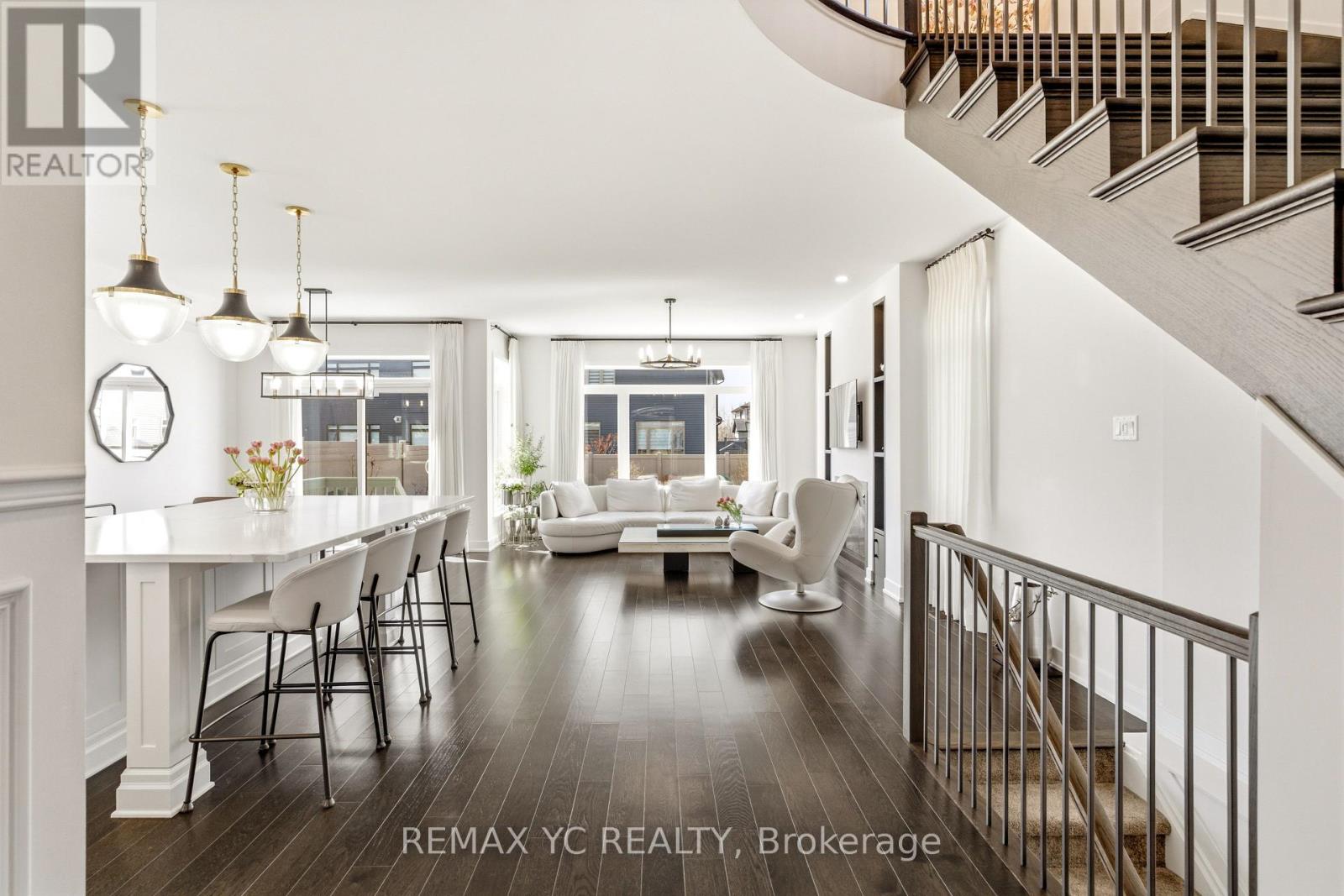 54 Angel Heights, Ottawa, Ontario  K2S 2N4 - Photo 6 - X12982084