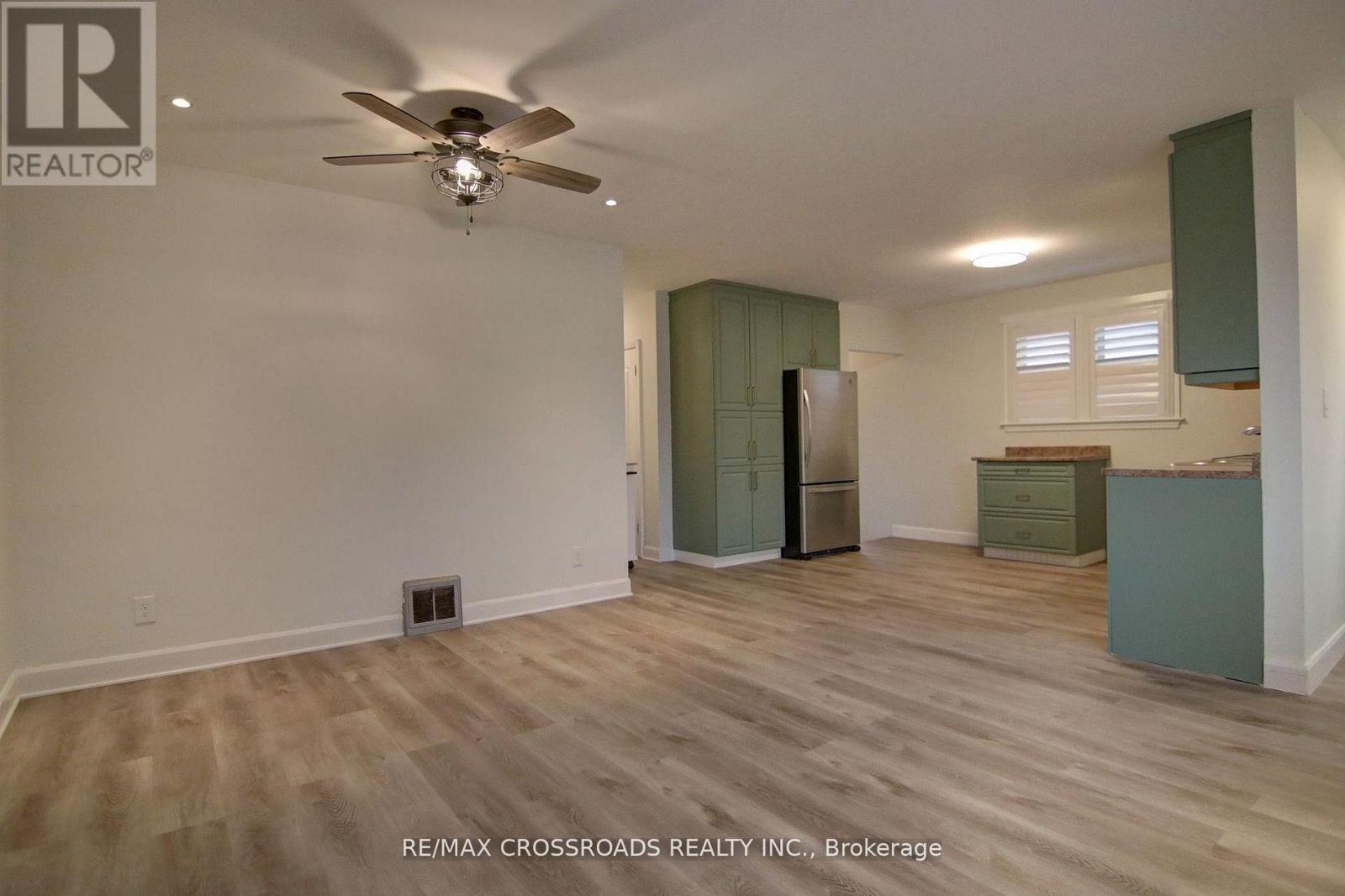 814 Nicholls Street, Peterborough, Ontario  K9H 5T8 - Photo 6 - X12982228