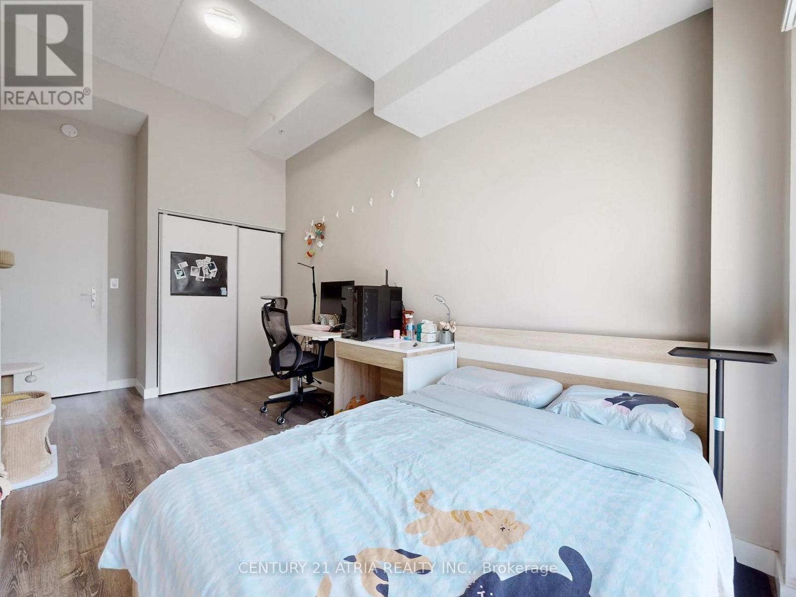 308 - 280 Lester Street, Waterloo, Ontario  N2L 0G2 - Photo 18 - X12982244