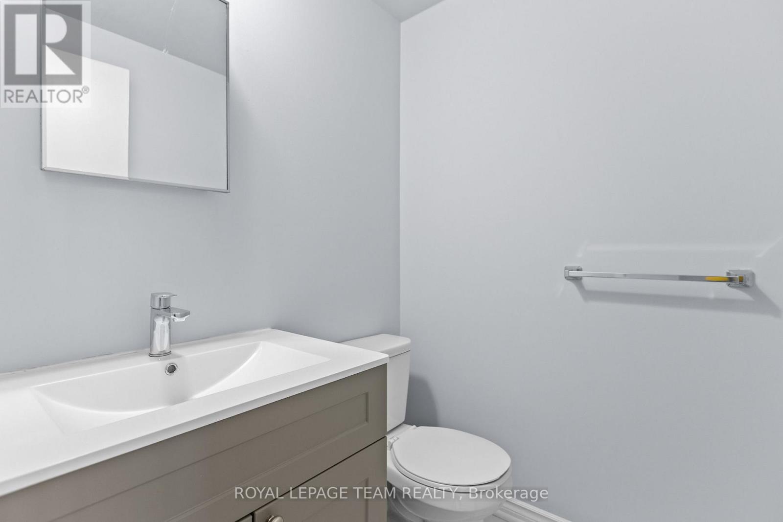 6356 Mary Jane Crescent, Ottawa, Ontario  K1C 3C2 - Photo 29 - X12980934