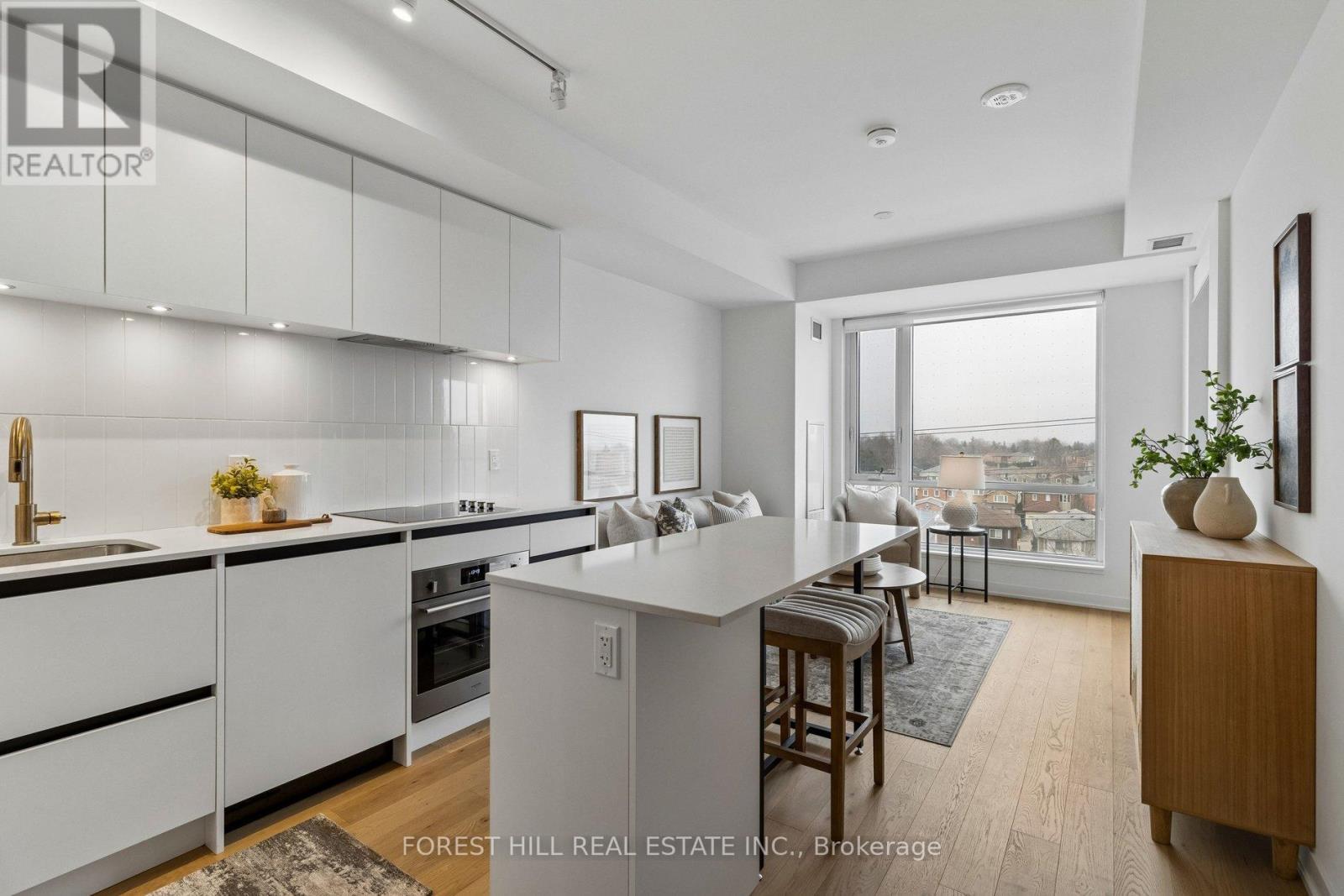 508 - 7950 BATHURST STREET Vaughan (Beverley Glen), ON L4J 0L4