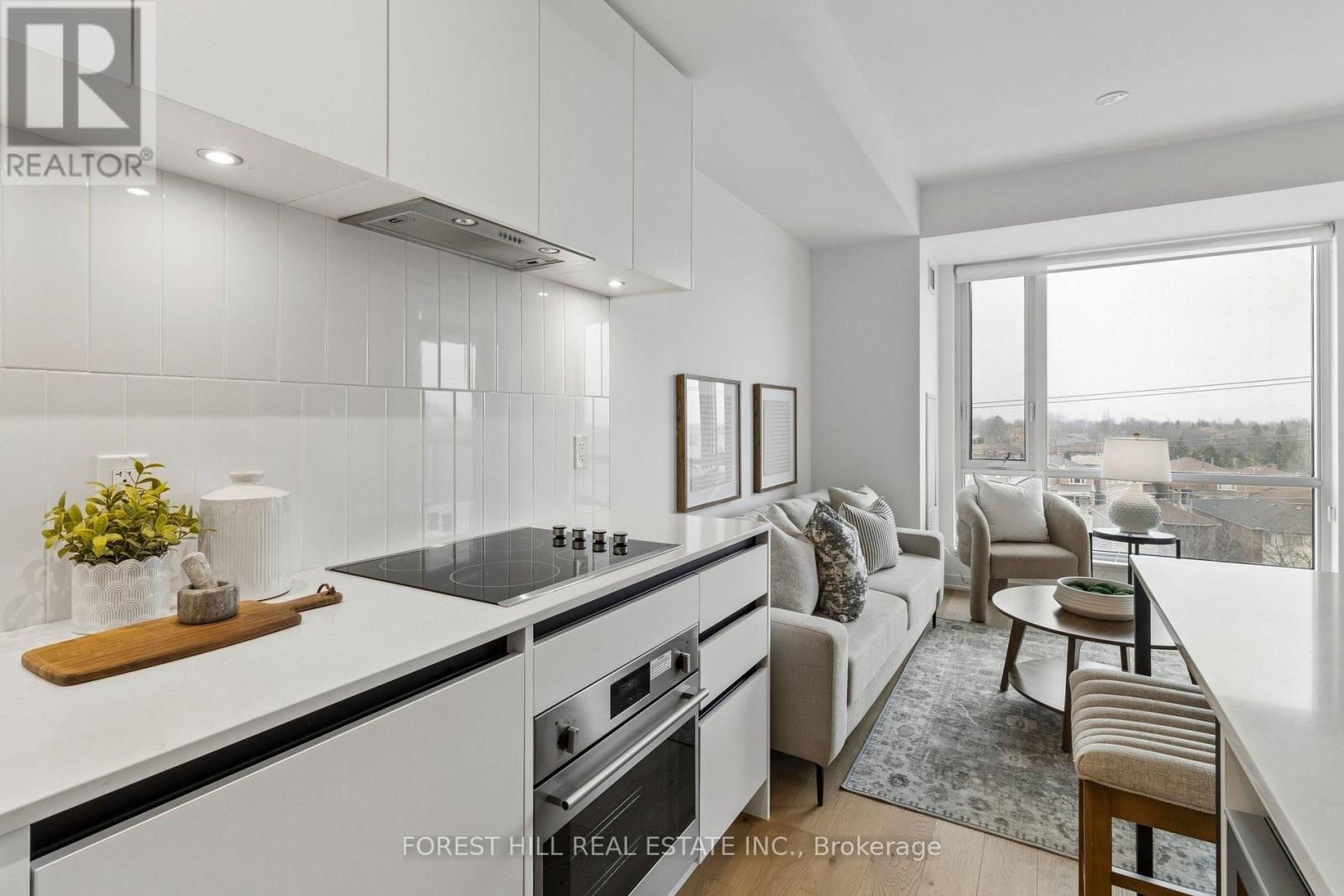 508 - 7950 BATHURST STREET Vaughan (Beverley Glen), ON L4J 0L4