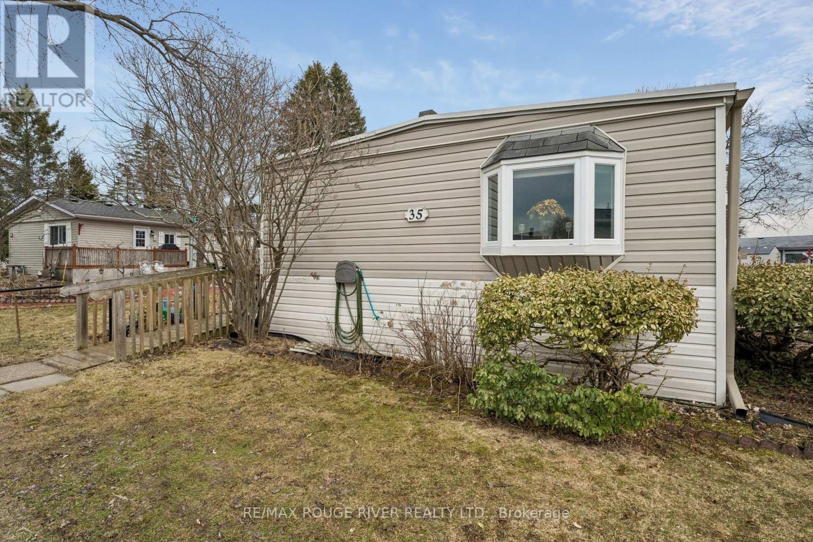 35 Hawthorne Drive, Innisfil, Ontario  L9S 1P1 - Photo 42 - N12982322