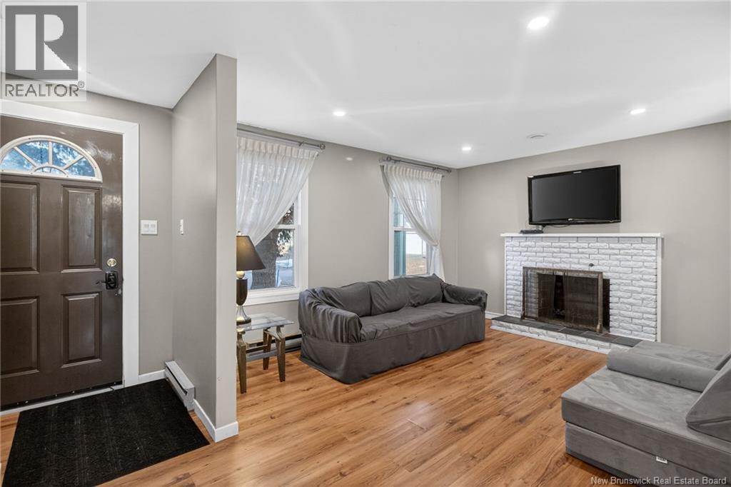 19 Larose, Dieppe, New Brunswick E1A 5B7 - Photo 6 - NB135479