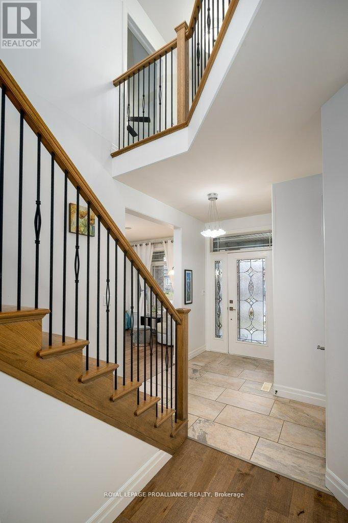 60 Crews Crescent, Quinte West, Ontario  K8V 0G4 - Photo 23 - X12982376