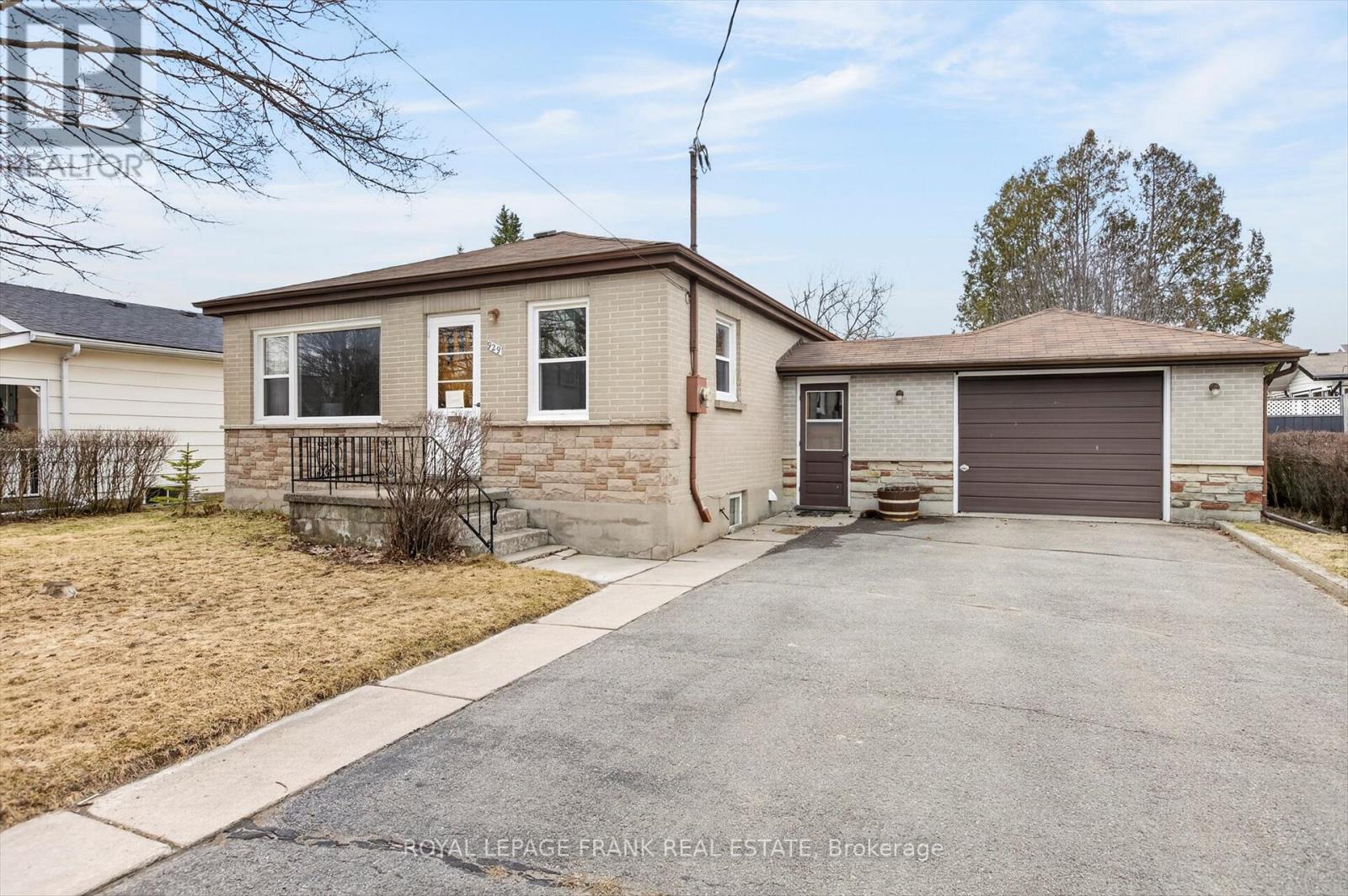 929 Western Avenue, Peterborough, Ontario  K9J 5W1 - Photo 2 - X12982418