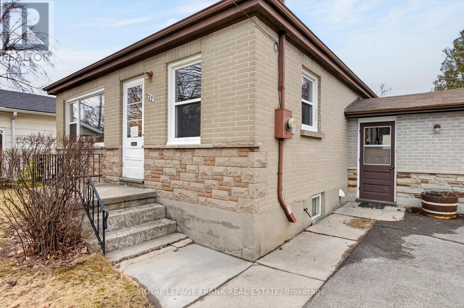 929 Western Avenue, Peterborough, Ontario  K9J 5W1 - Photo 3 - X12982418