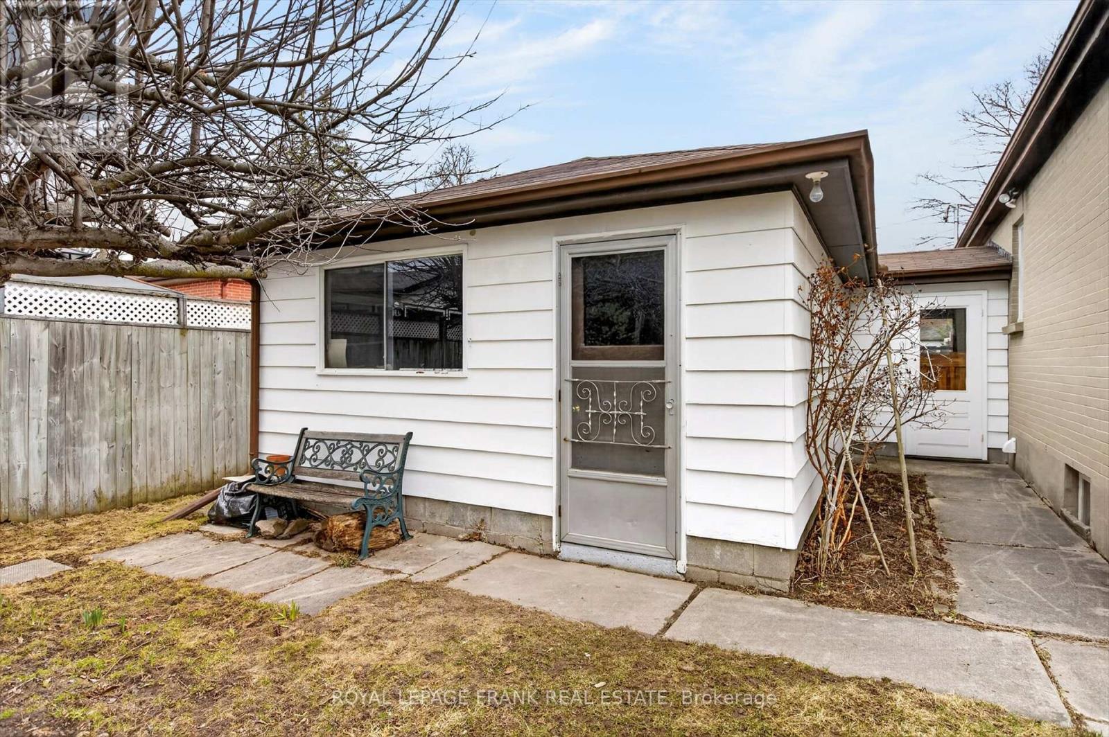 929 Western Avenue, Peterborough, Ontario  K9J 5W1 - Photo 34 - X12982418