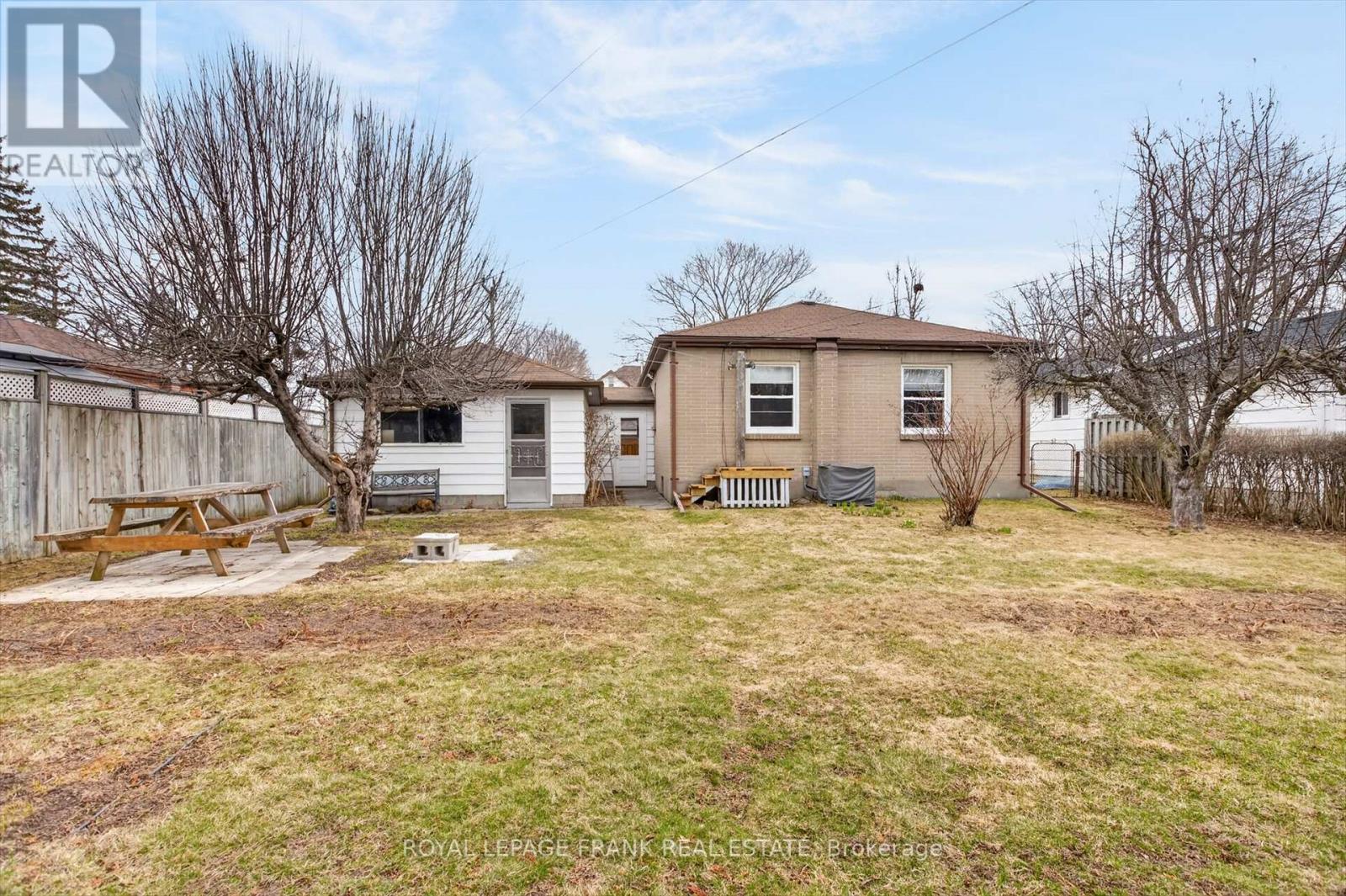 929 Western Avenue, Peterborough, Ontario  K9J 5W1 - Photo 35 - X12982418