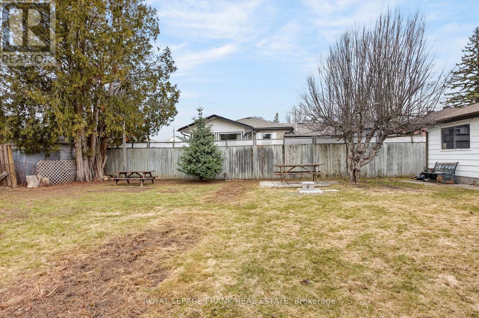 929 Western Avenue, Peterborough, Ontario  K9J 5W1 - Photo 36 - X12982418