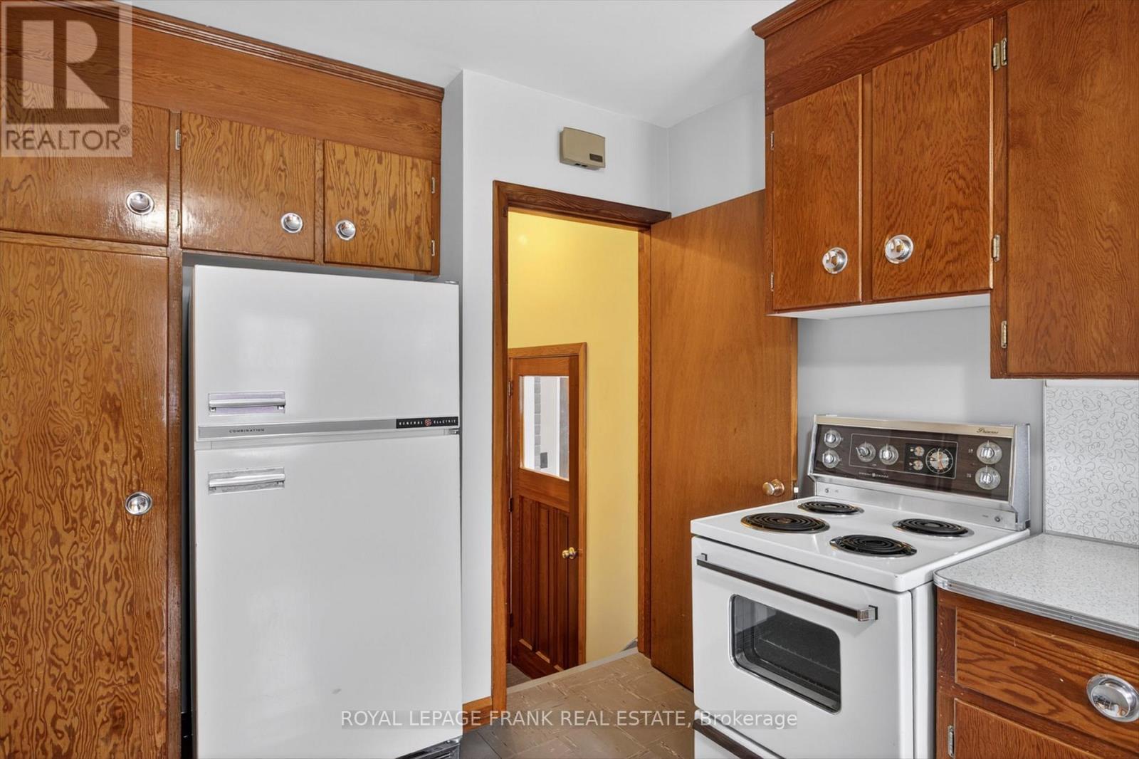 929 Western Avenue, Peterborough, Ontario  K9J 5W1 - Photo 8 - X12982418