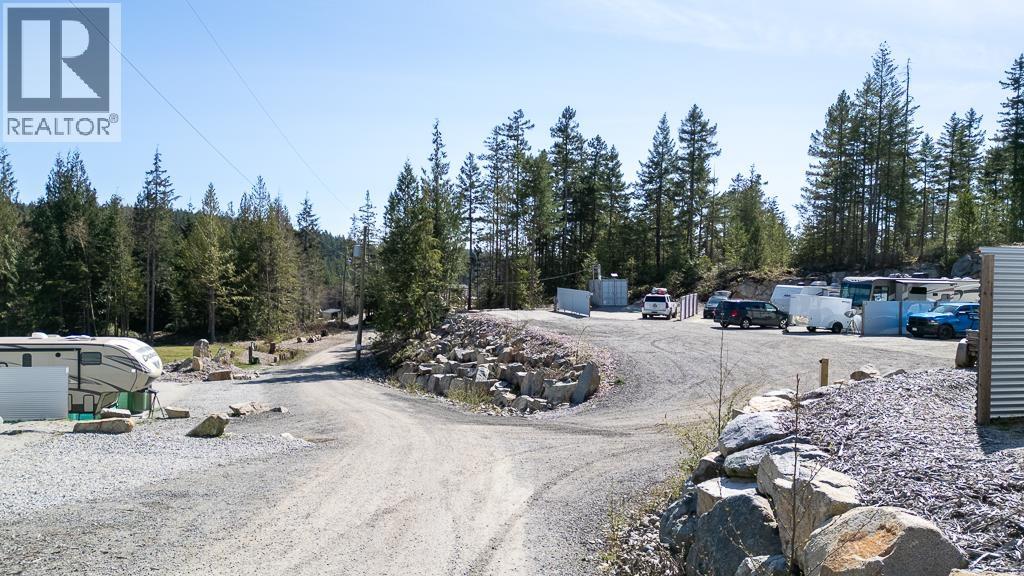 9384 Stephens Way, Halfmoon Bay, British Columbia  V7Z 1G9 - Photo 9 - R3106780