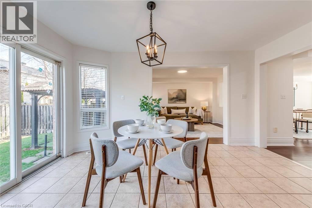 5811 Page Crescent, Burlington, Ontario  L7L 7N9 - Photo 22 - 40818303