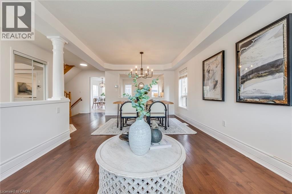 5811 Page Crescent, Burlington, Ontario  L7L 7N9 - Photo 14 - 40818303