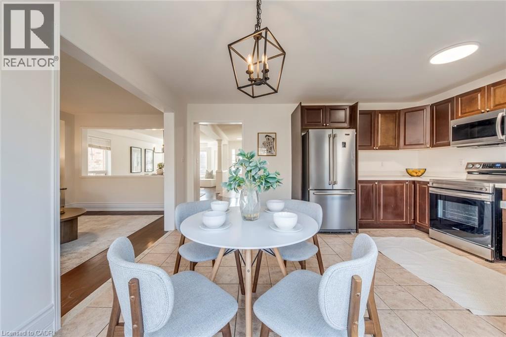 5811 Page Crescent, Burlington, Ontario  L7L 7N9 - Photo 21 - 40818303