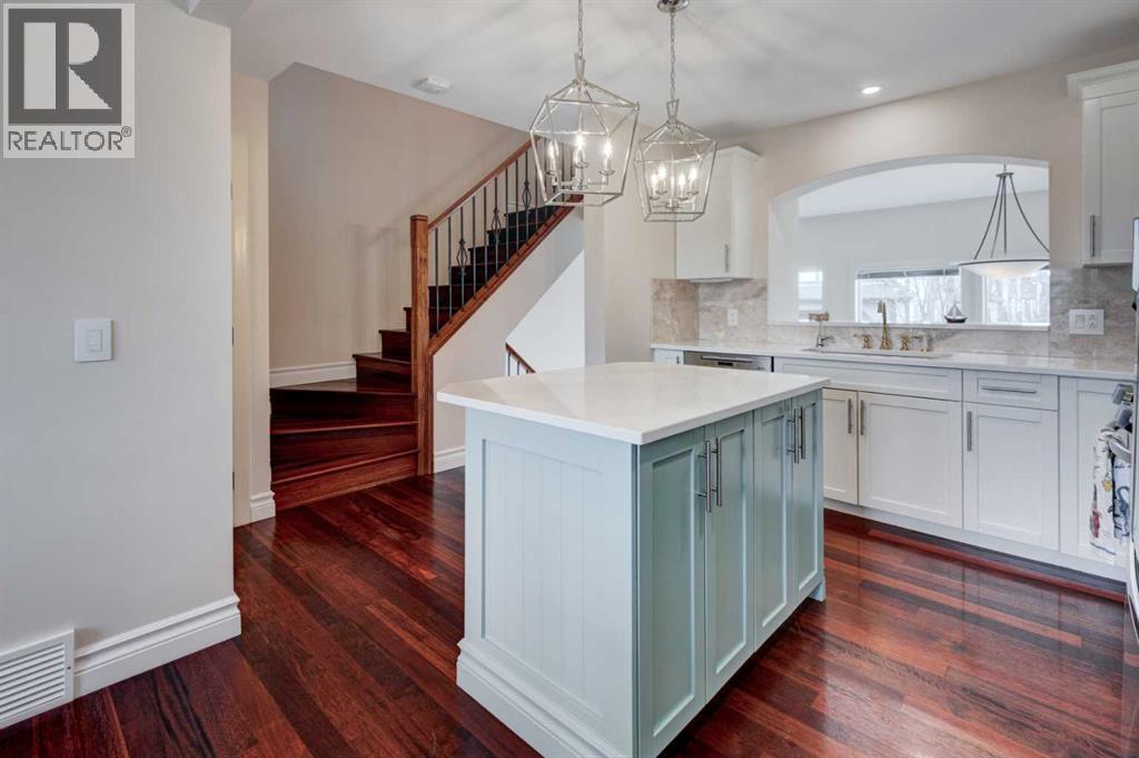 14 Everridge Common Sw, Calgary, Alberta T2Y 5G9 - Photo 7 - A2296619