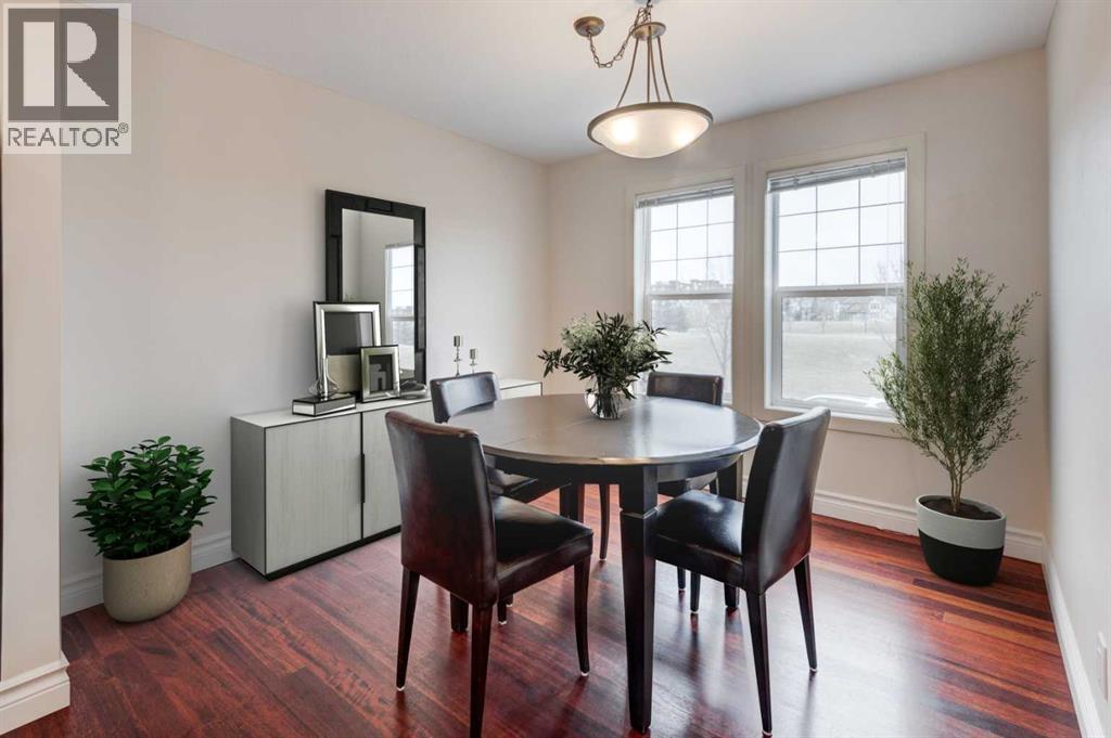 14 Everridge Common Sw, Calgary, Alberta T2Y 5G9 - Photo 9 - A2296619