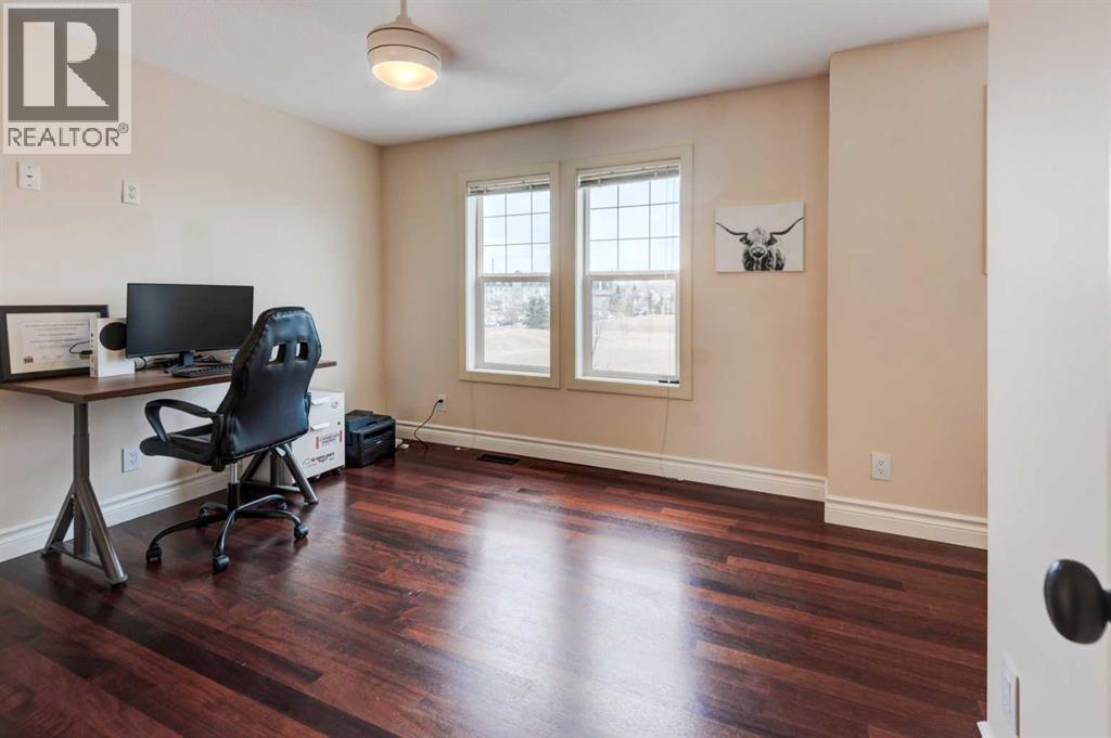 14 Everridge Common Sw, Calgary, Alberta T2Y 5G9 - Photo 17 - A2296619