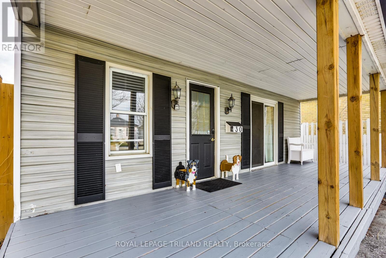 130 St Julien Street, London East, Ontario  N5Z 2M7 - Photo 3 - X12982470