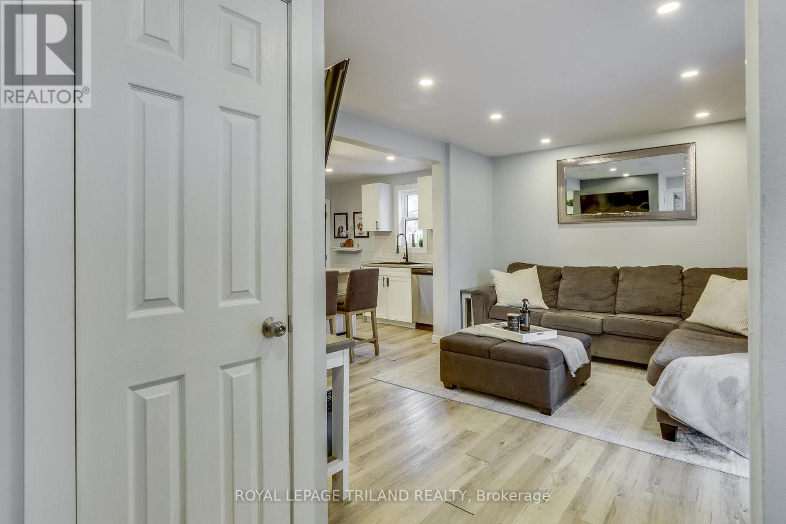 130 St Julien Street, London East, Ontario  N5Z 2M7 - Photo 5 - X12982470