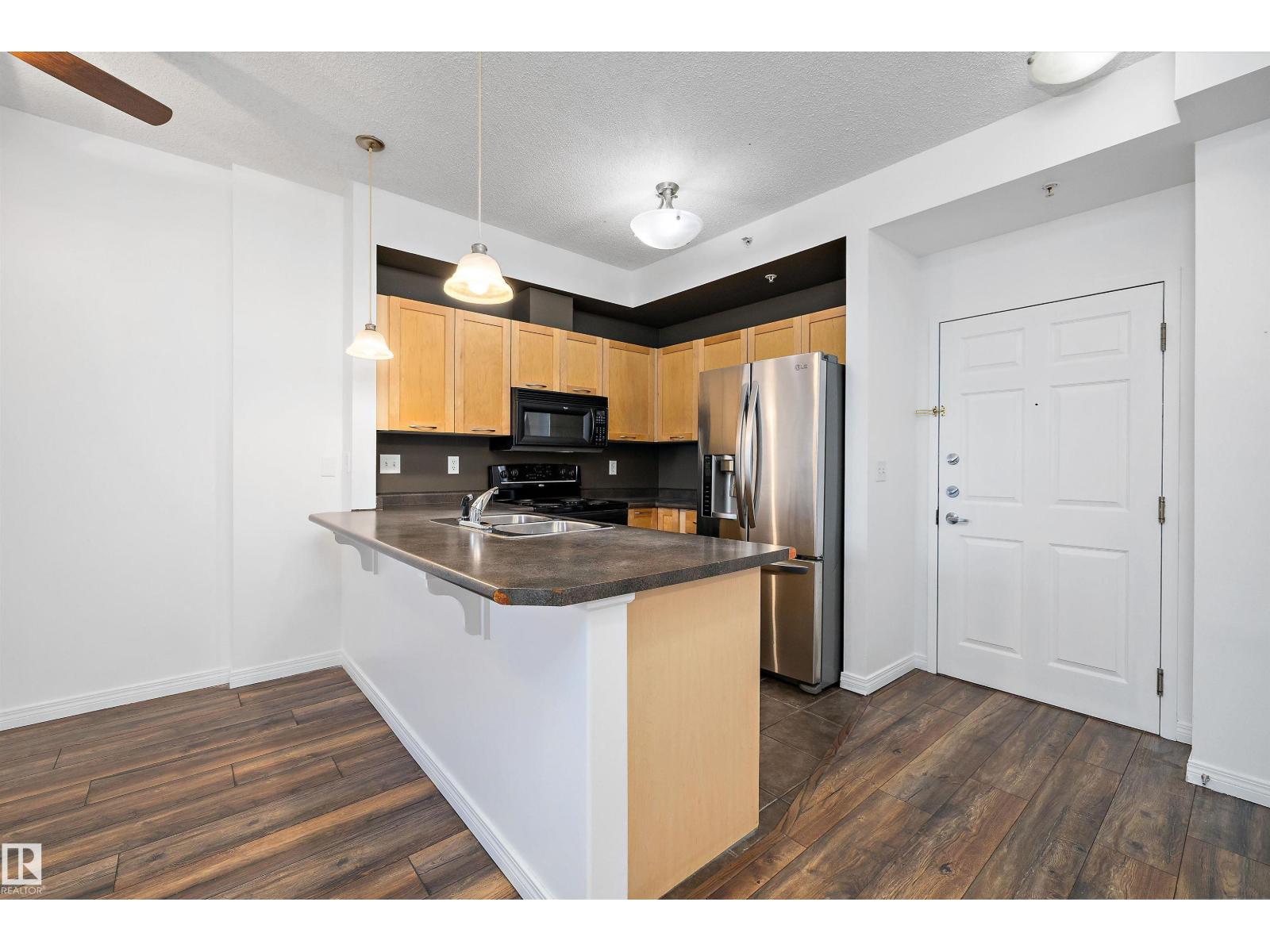 #1-208 4245 139 Av Nw, Edmonton, Alberta  T5Y 3E8 - Photo 5 - E4470052