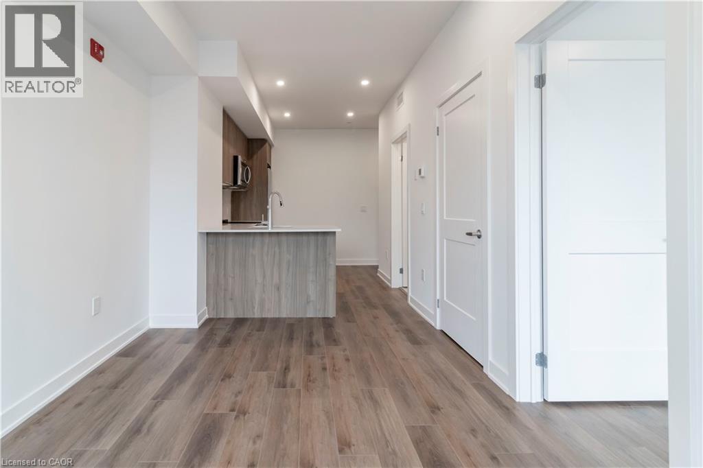 312 Erb Street W Unit# 206, Waterloo, Ontario  N2L 0K9 - Photo 6 - 40819065