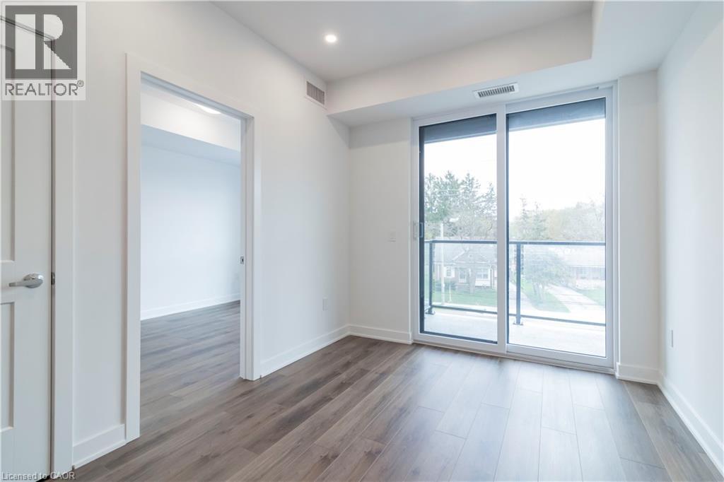 312 Erb Street W Unit# 206, Waterloo, Ontario  N2L 0K9 - Photo 5 - 40819065