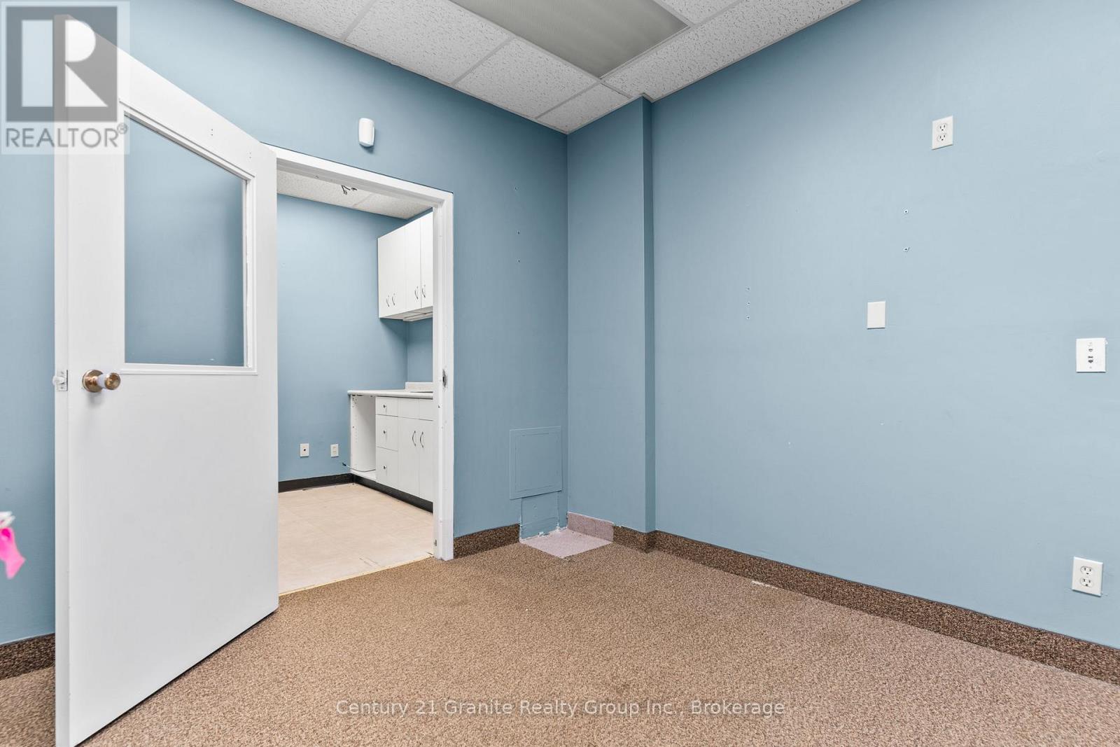 1&2 - 50 York Street, Dysart Et Al, Ontario K0M 1S0 - Photo 11 - X12982304