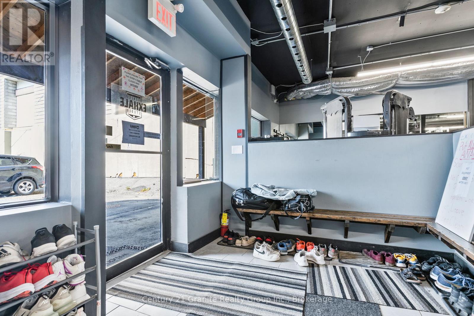 1&2 - 50 York Street, Dysart Et Al, Ontario K0M 1S0 - Photo 2 - X12982304