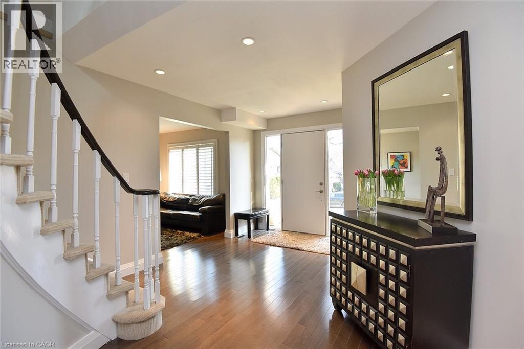 87 Jerome Park Drive, Dundas, Ontario  L9H 6R8 - Photo 6 - 40819535