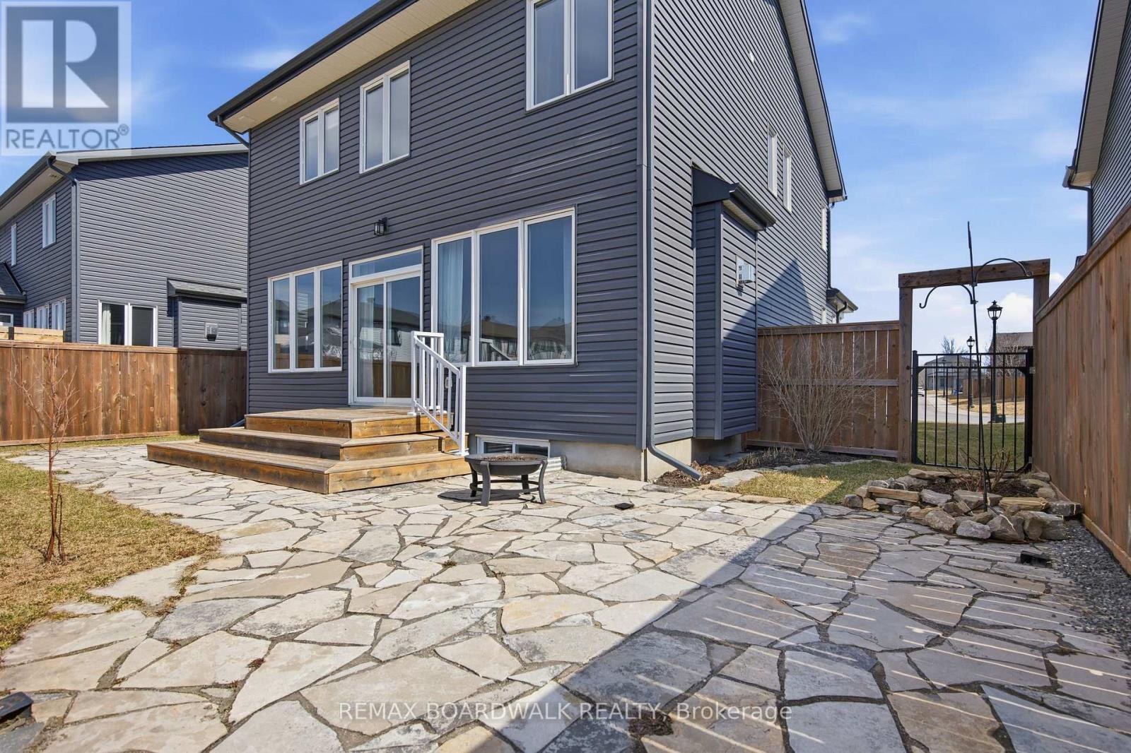 240 Boyd Street, Carleton Place, Ontario  K7C 0H3 - Photo 27 - X12982396