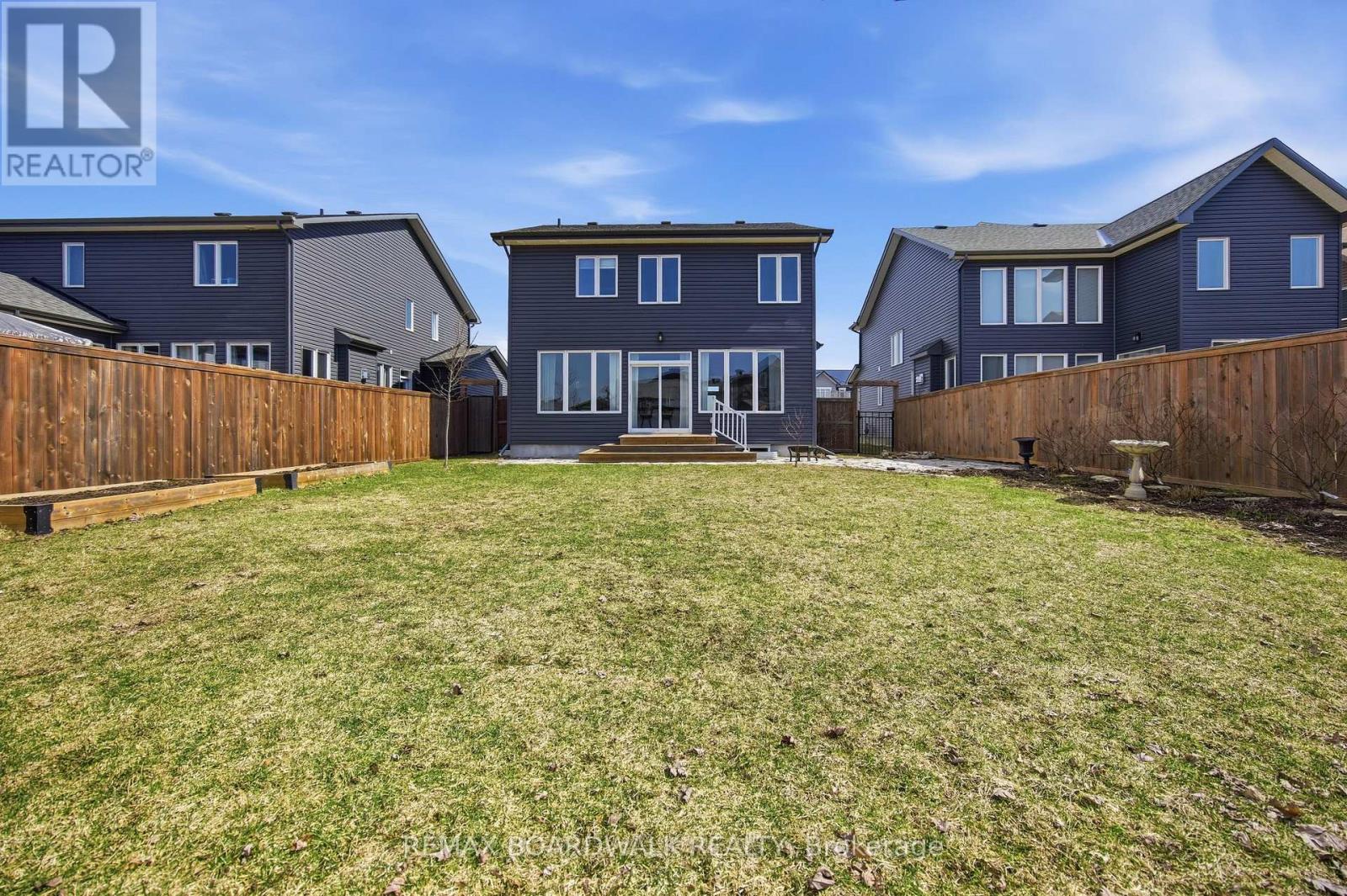 240 Boyd Street, Carleton Place, Ontario  K7C 0H3 - Photo 30 - X12982396