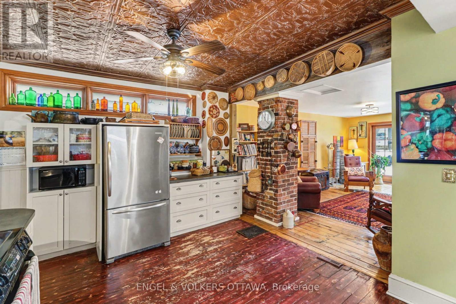 88 Pinhey Street, Ottawa, Ontario  K1Y 1T4 - Photo 15 - X12982430