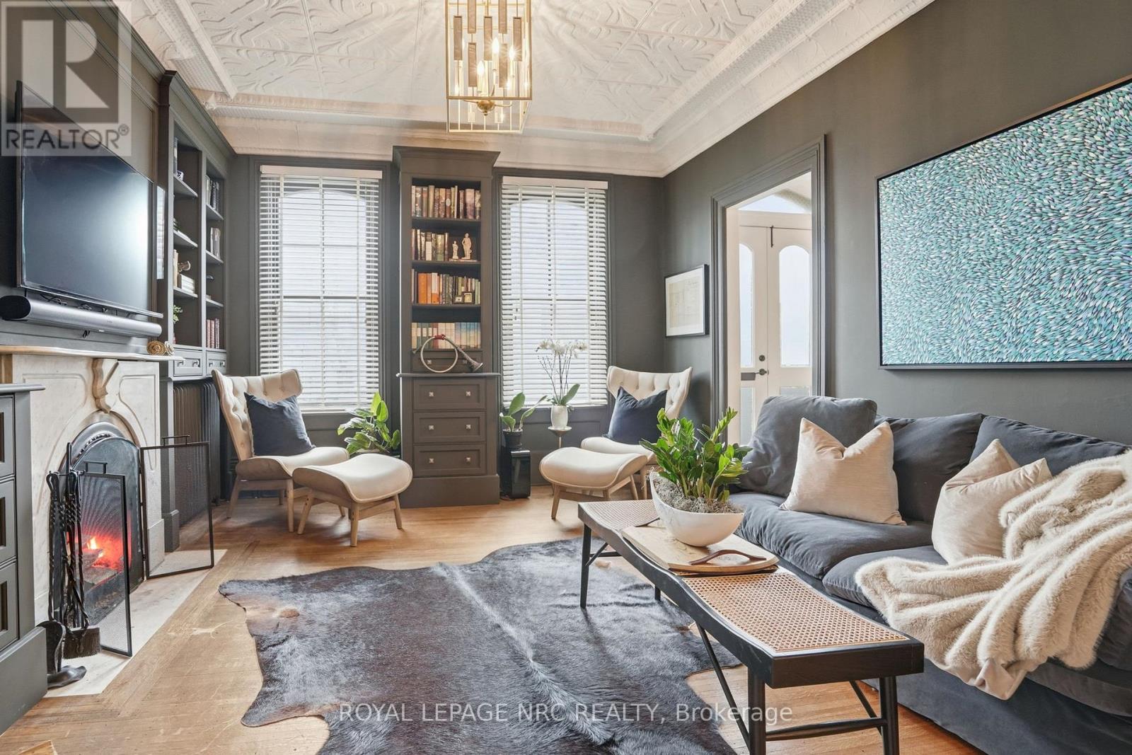 176 James Street, St. Catharines, Ontario  L2R 5C5 - Photo 10 - X12982416